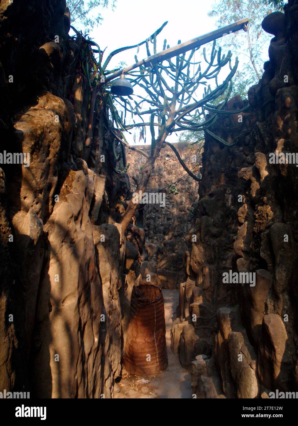 Rockery lodge hi-res stock photography and images - Alamy