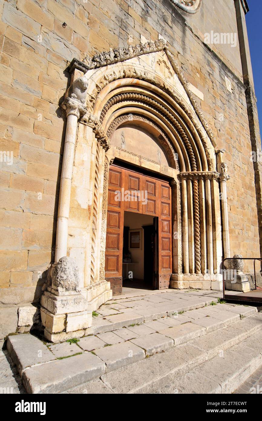 Amatrice church hi-res stock photography and images - Alamy