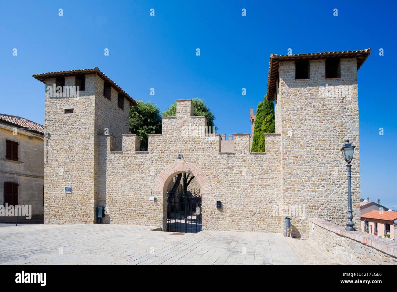 Castle of the Petrangolini Counts. Table. Montefeltro. Marche Stock Photo