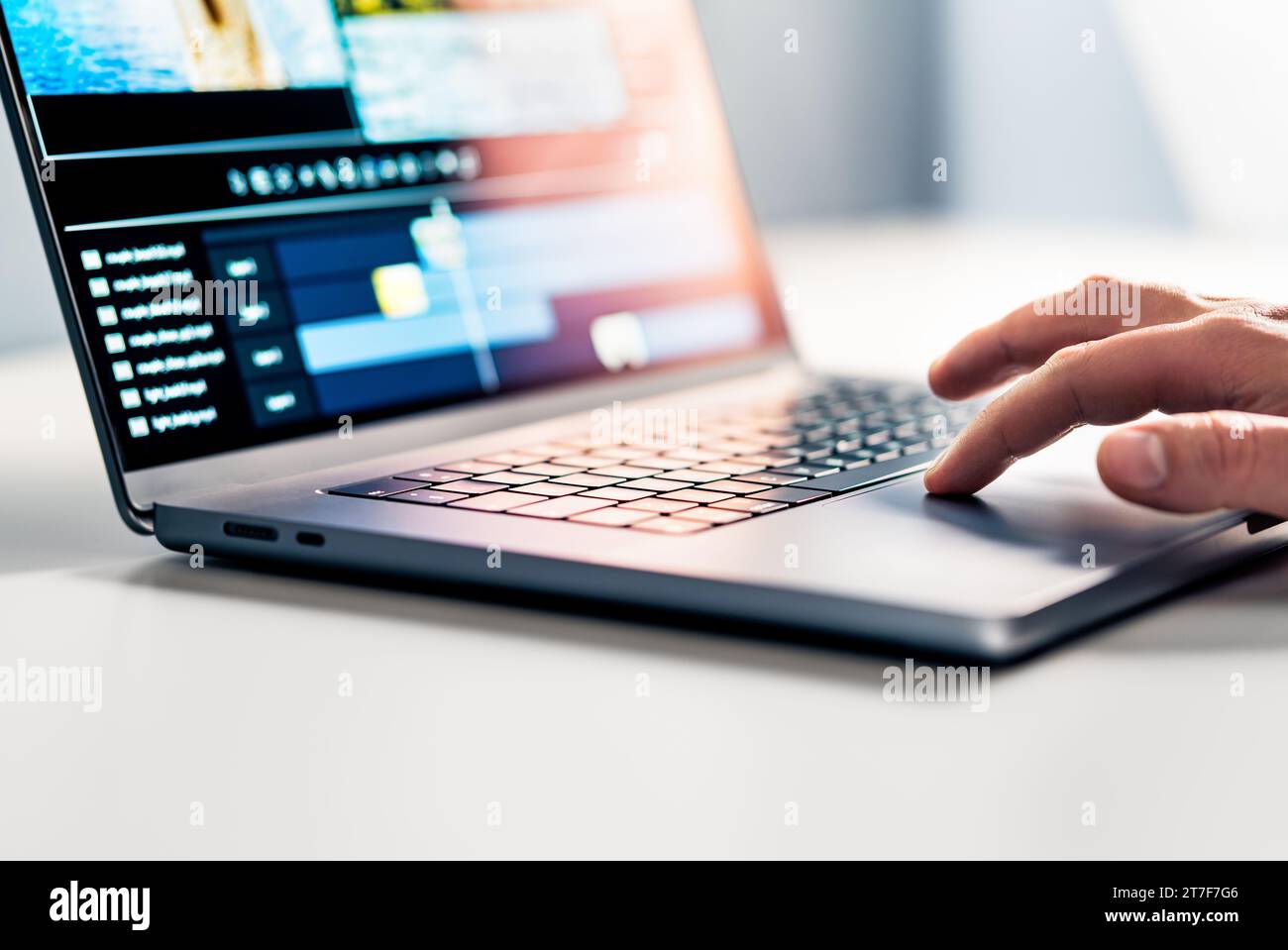 Film editing studio hires stock photography and images Alamy