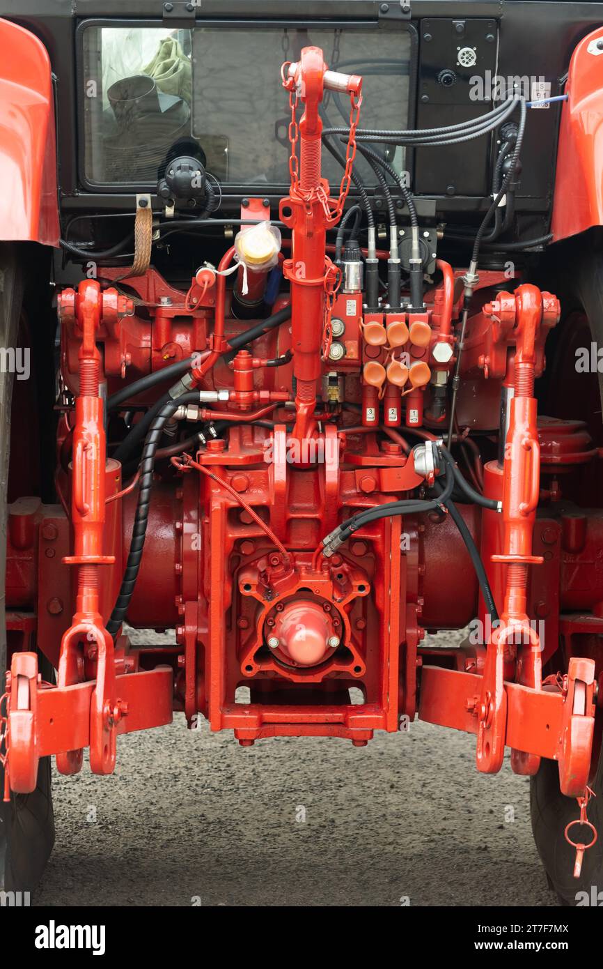Assembly Design Tractor Tractor assembly hi-res stock photography and images - Alamy