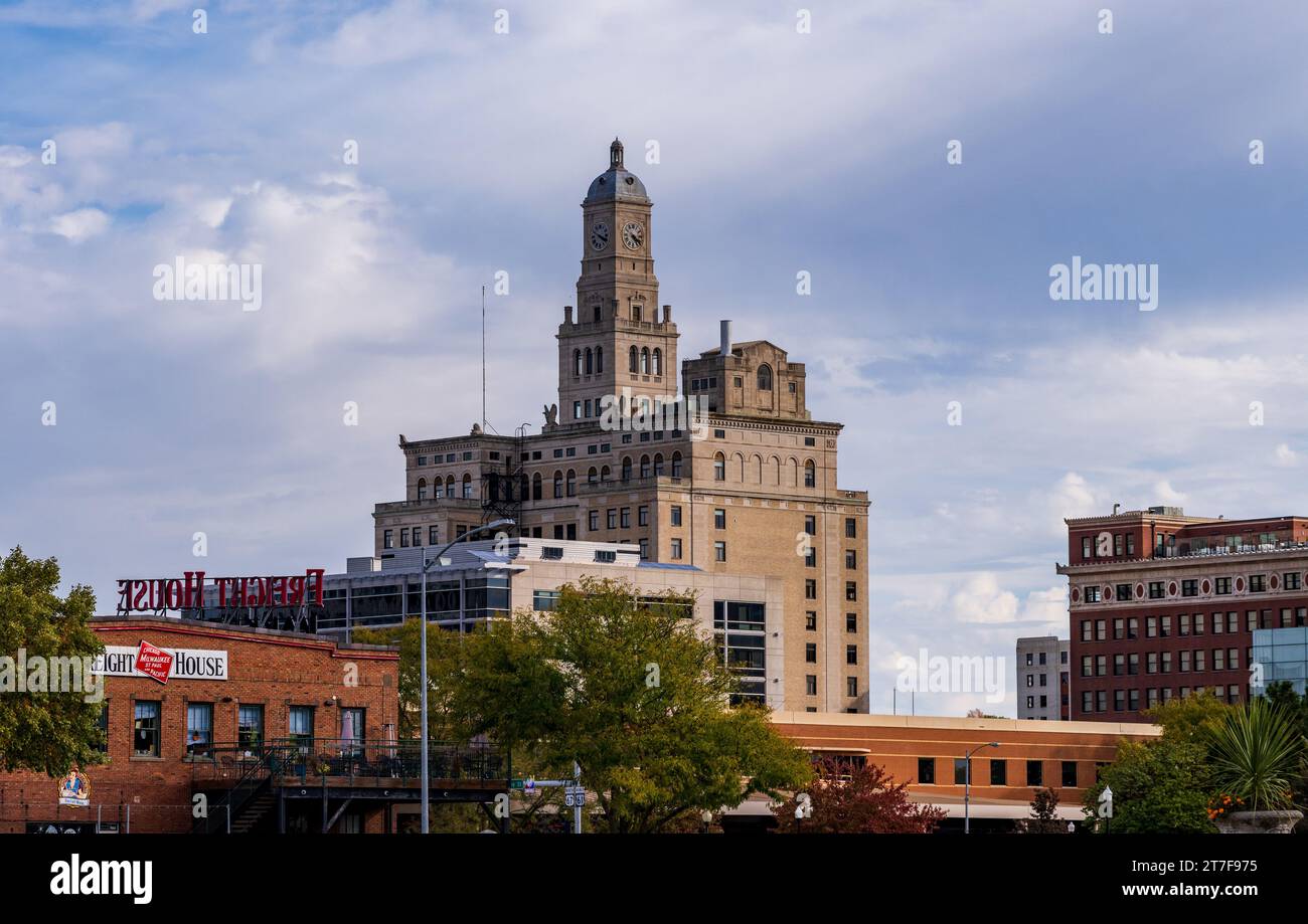 Davenport, IA 18 October 2023 Davenport City Hall rises above