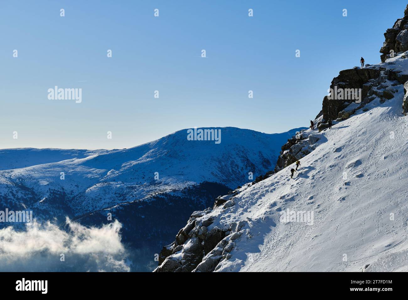 Climber go mountain hi-res stock photography and images - Alamy