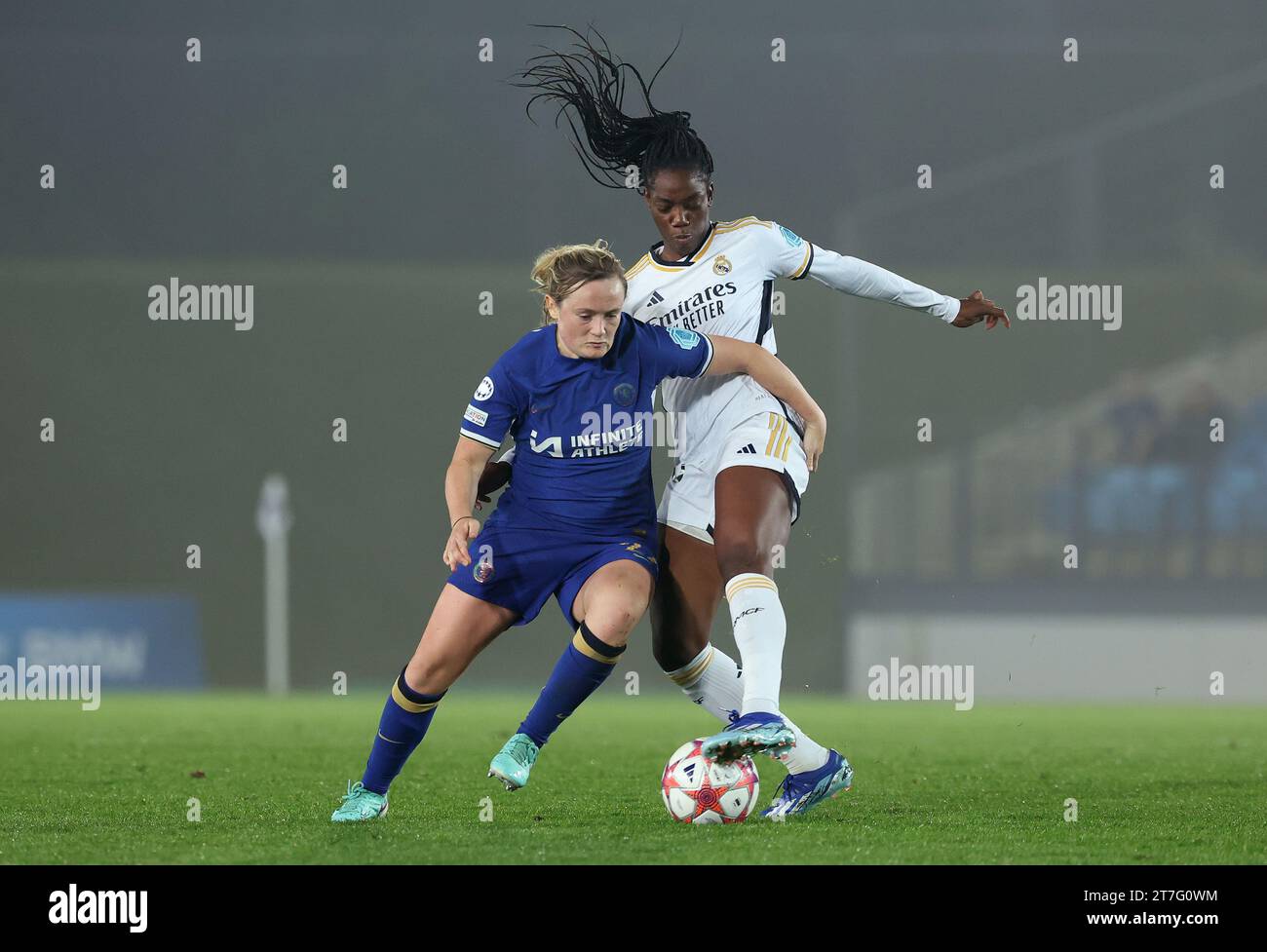 Chelsea's Erin Cuthbert (left) and Real Madrid's Naomie Feller battle for the ball during the UEFA Women's Champions League Group D match at the Estadio Alfredo Di Stefano in Madrid, Spain. Picture date: Wednesday November 15, 2023. Stock Photo