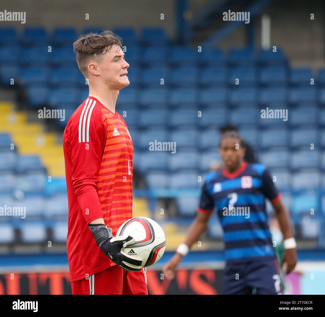 Stephen mcmullan goalkeeper hires stock photography and images Alamy
