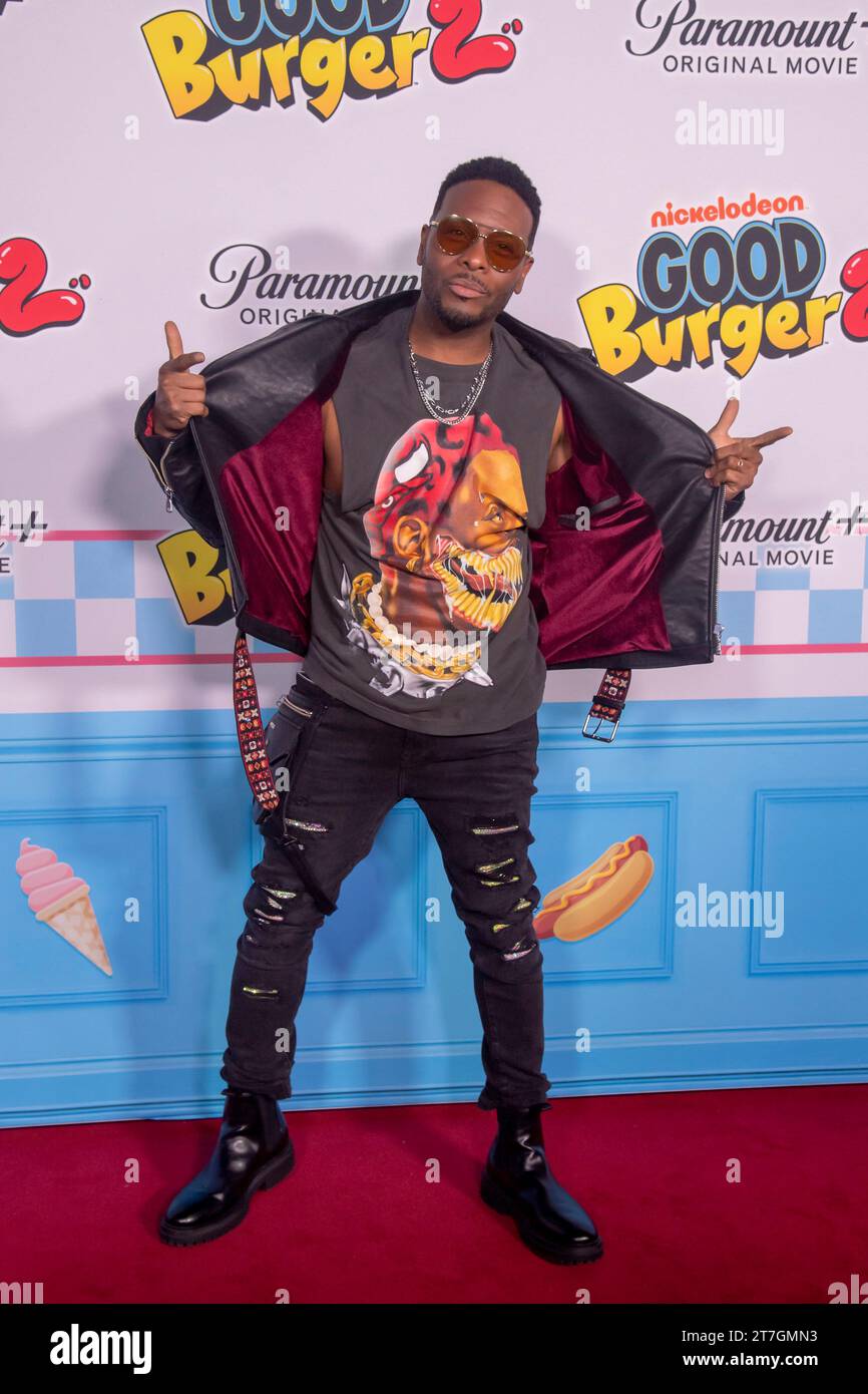 New York, United States. 14th Nov, 2023. Kel Mitchell attends the 'Good Burger 2' World Premiere at Regal Union Square in New York City. Credit: SOPA Images Limited/Alamy Live News Stock Photo