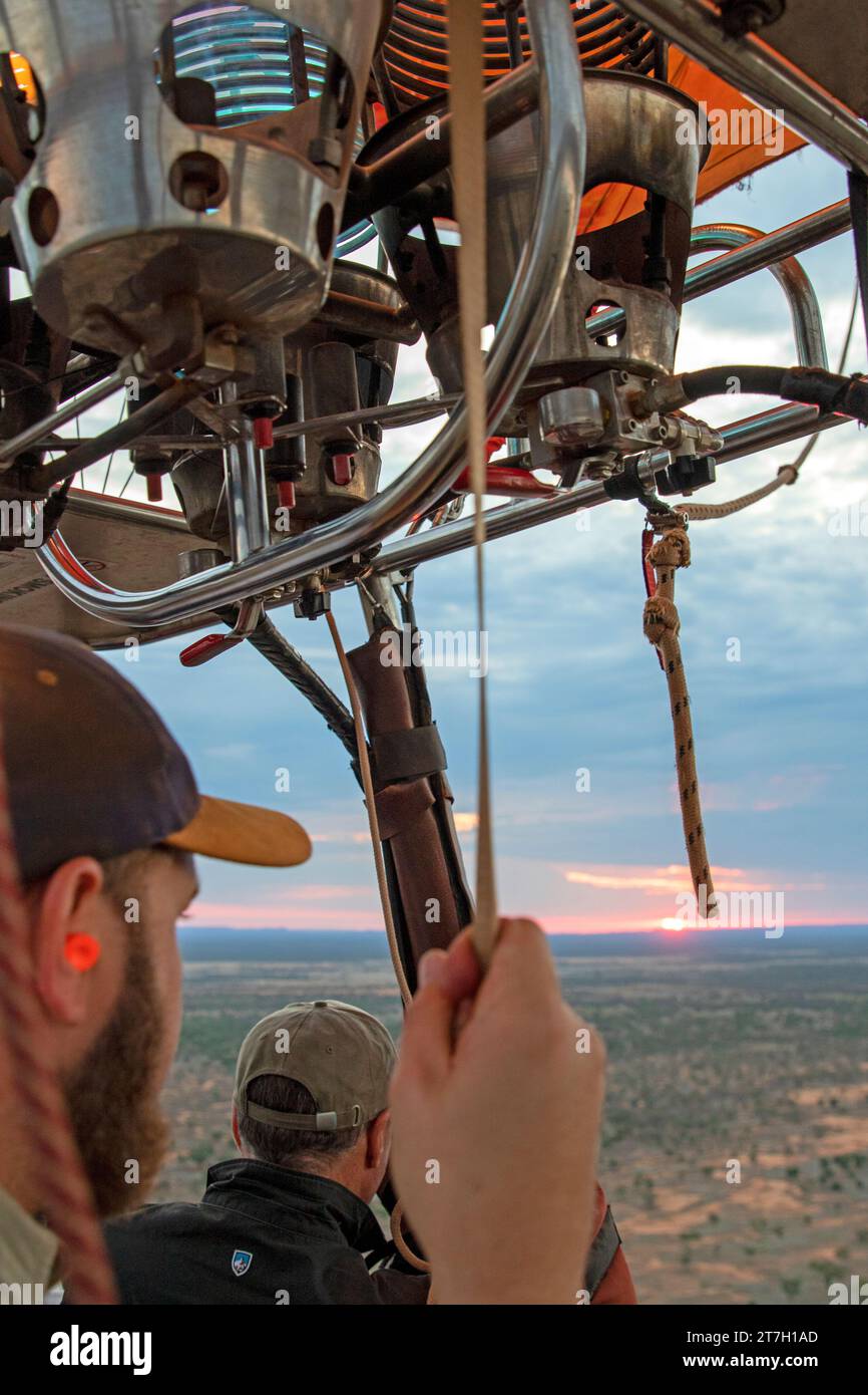 Hot air ballooning at sunrise, Alice Springs Stock Photo