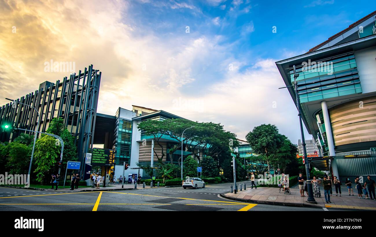 Singapore Management University (SMU), a business school funded by the national government of Singapore, home to more than 8000 students. Stock Photo