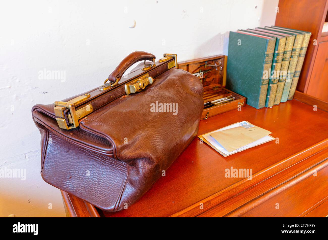 934 Vintage Medical Bag Stock Photos, High-Res Pictures, and