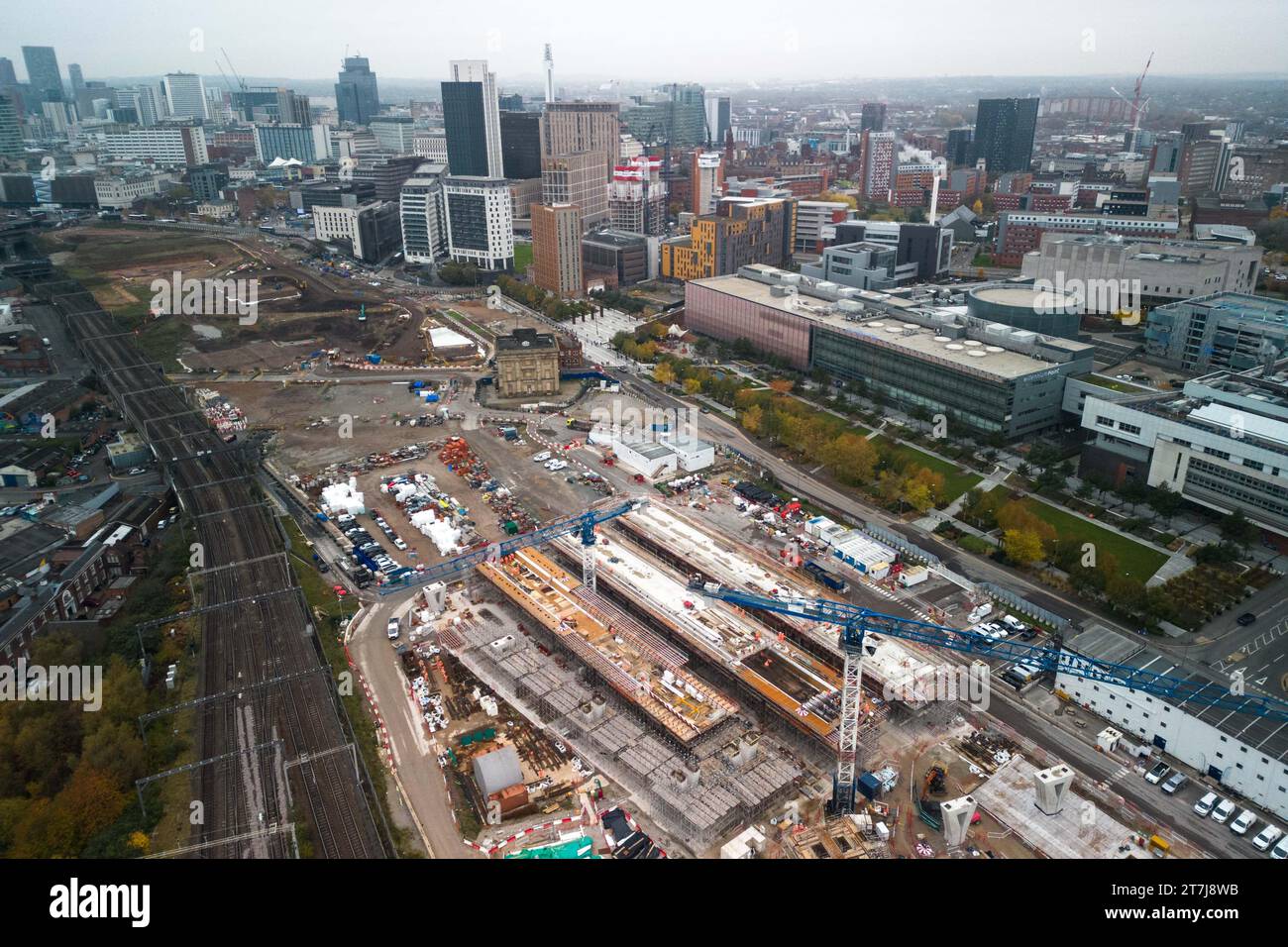 Curzon Street, Birmingham, 16th November 2023 - Work continues on HS2 in Birmingham as the Curzon Street terminus is built. A recent report accused HS2 of overestimatingthe cost of its Birmingham leg by the government. Rail Minister, Huw Merriman, claimed estimates estimates of an 8 million pound overspend from Birmingham to London were incorrect. Credit: Stop Press Media/Alamy Live News Stock Photo