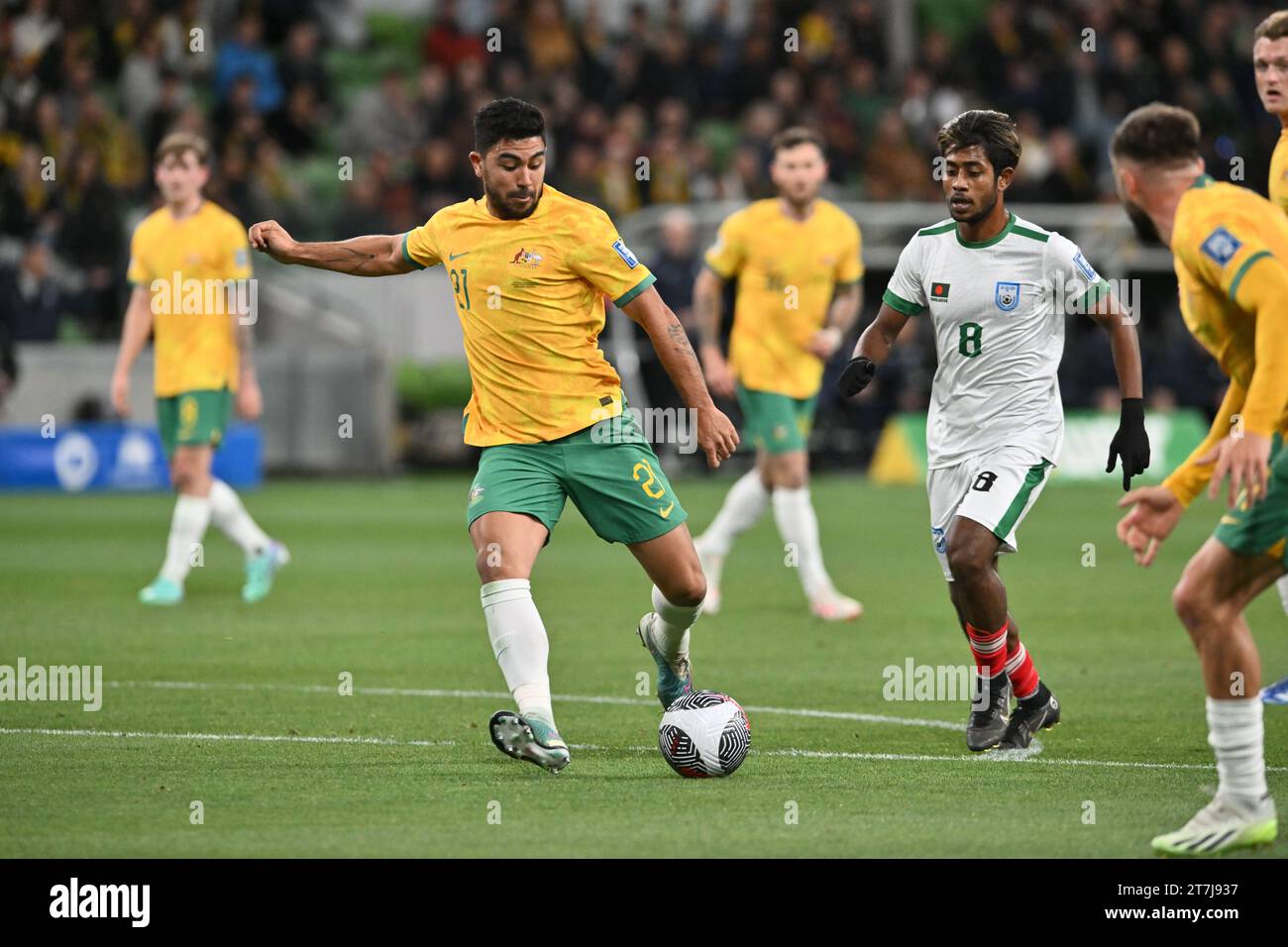 MELBOURNE, AUSTRALIA 16th November 2023. Pictured: Australian midfielder Massimo Luongo(21) at the FIFA World Cup 2026 AFC Asian Qualifiers R1 Australia v Bangladesh at Melbourne’s rectangular stadium. Credit: Karl Phillipson/Alamy Live News Stock Photo