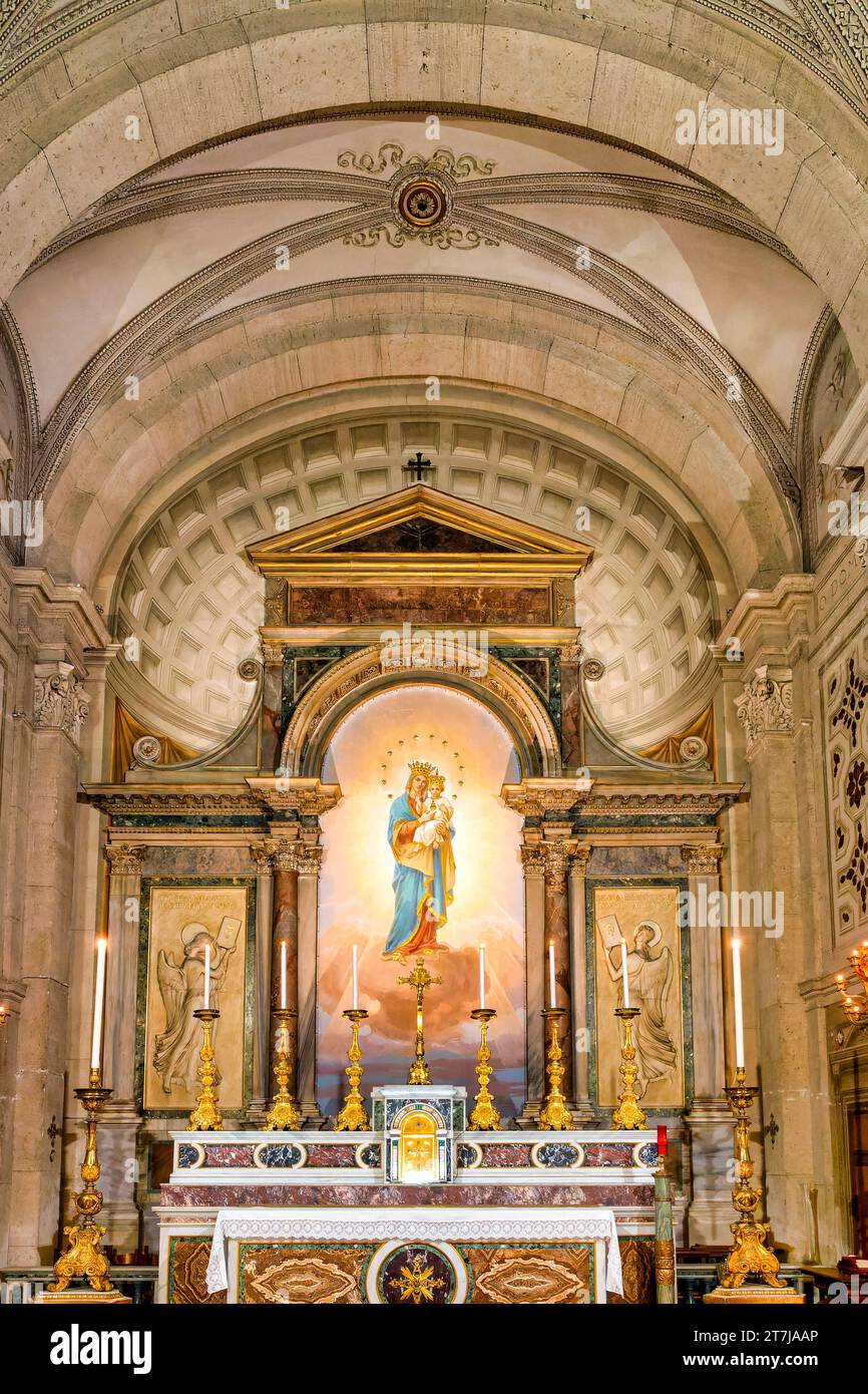 Altar of the Church of Nostra Signora del Sacro Cuore, Rome, Italy Stock Photo