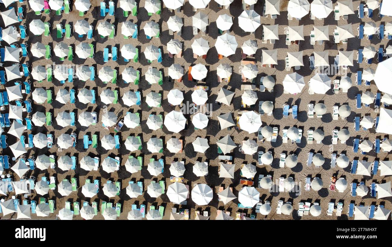 Aerial view sunny beach white hi-res stock photography and images - Alamy