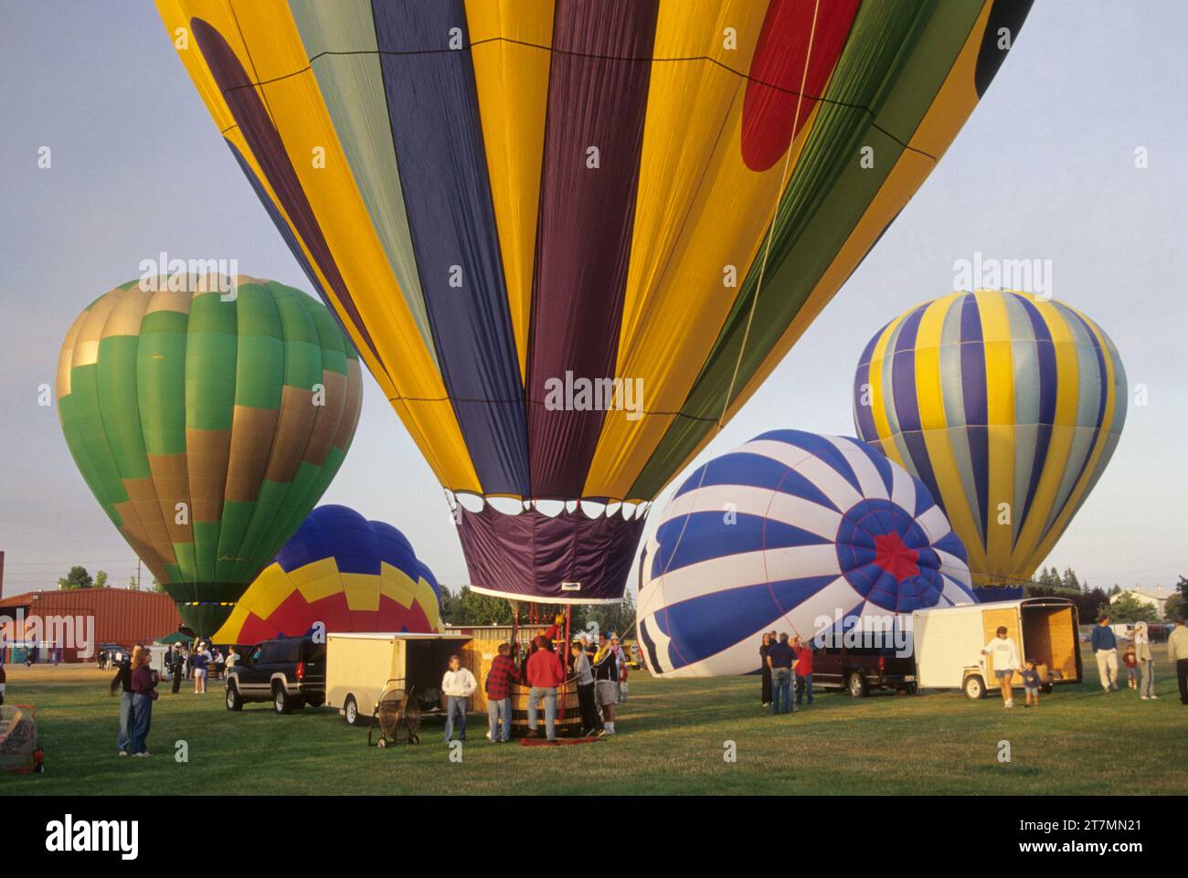 Hot-air balloon, Art & Air Festival, Timber Linn Park, Albany, Oregon
