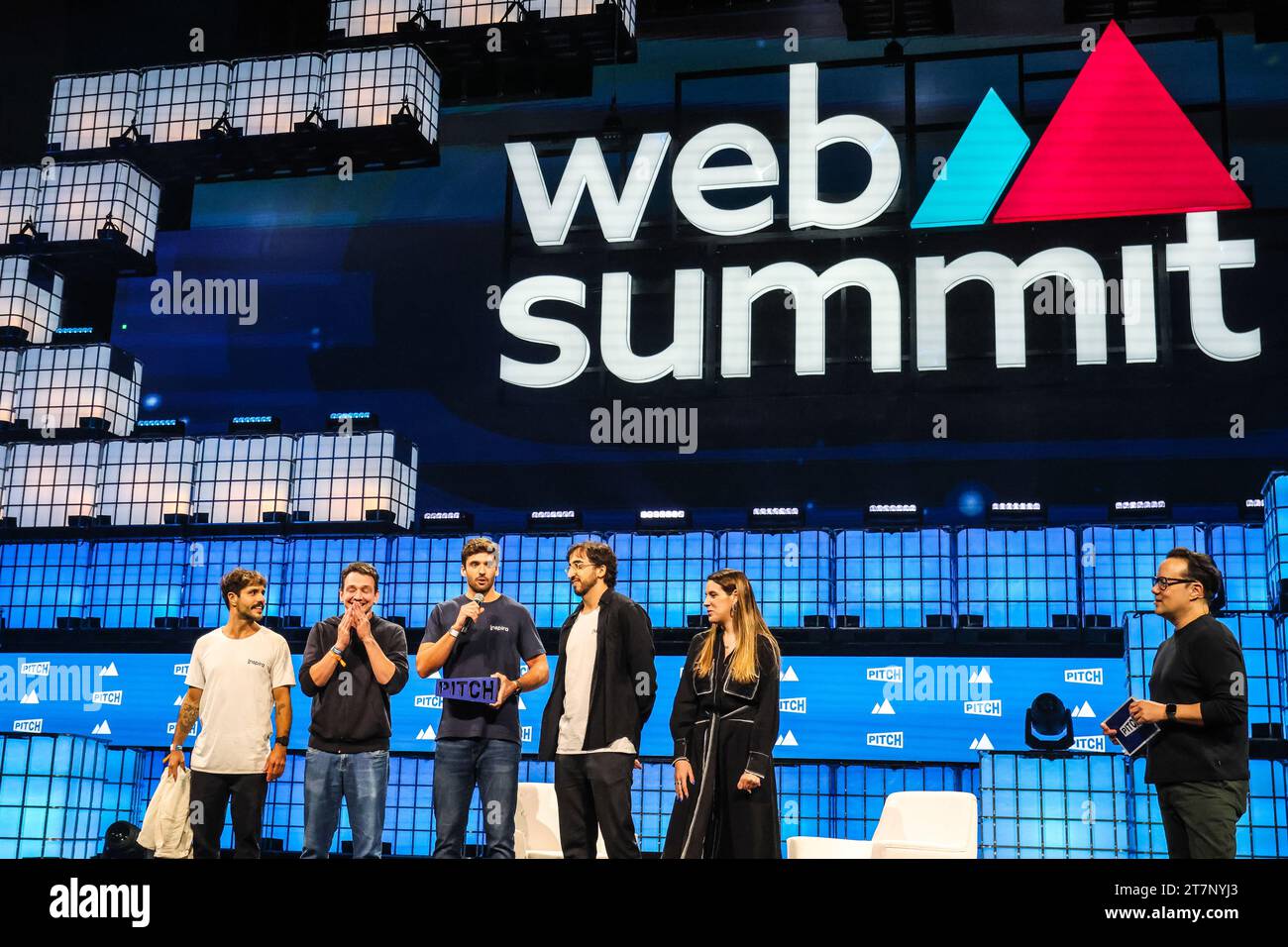 Lisbon, Portugal. 16th Nov, 2023. Henrique Prado Ferreira (M) Cauê Rodrigues Amaral (LL) Rafael Grimaldi (R) Ricardo Verhaeg (L) Carolina Grimaldi (RR) presented with the pitch winner for the Web Summit 2023 live on Centre Stage during the day four of Web Summit 2023 at the Altice Arena in Lisbon. (Photo by Miguel Reis/SOPA Images/Sipa USA) Credit: Sipa USA/Alamy Live News Stock Photo