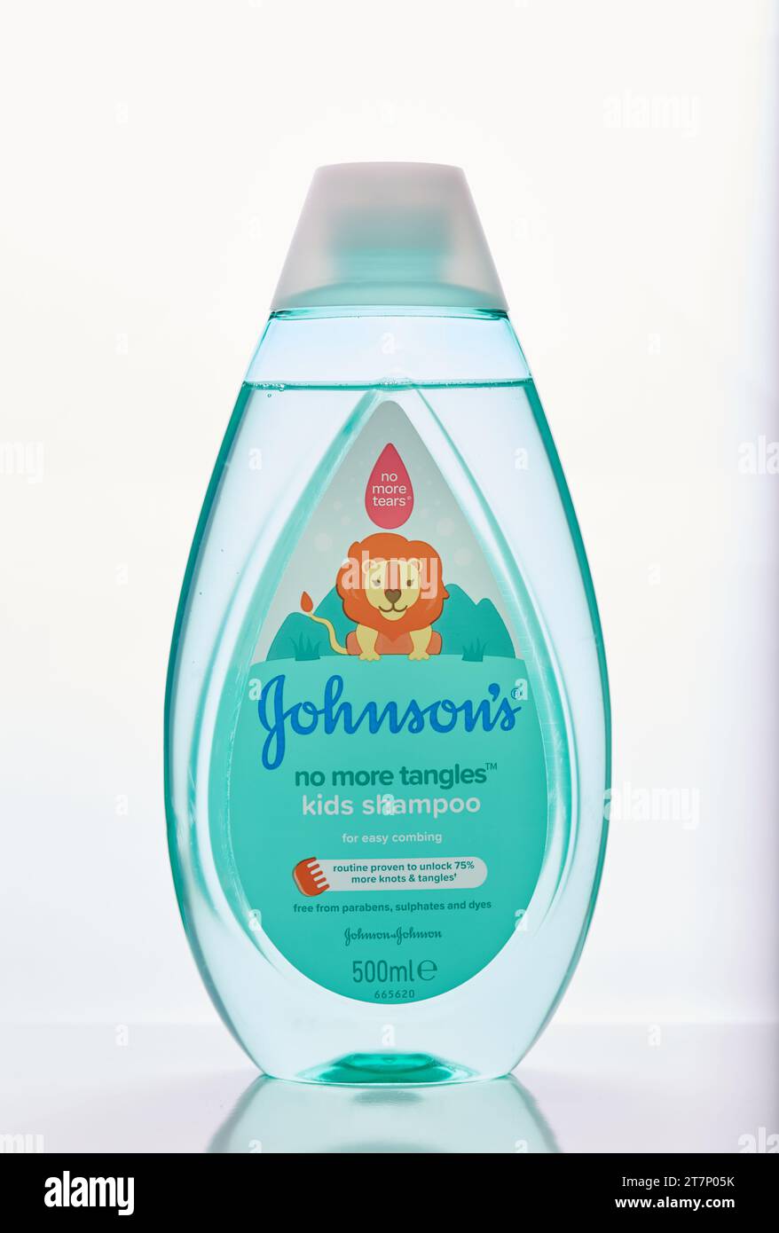 Mansfield,Nottingham,United Kingdom, 16th November 2023:Studio product image of Johnson's kids shampoo on white background. Stock Photo