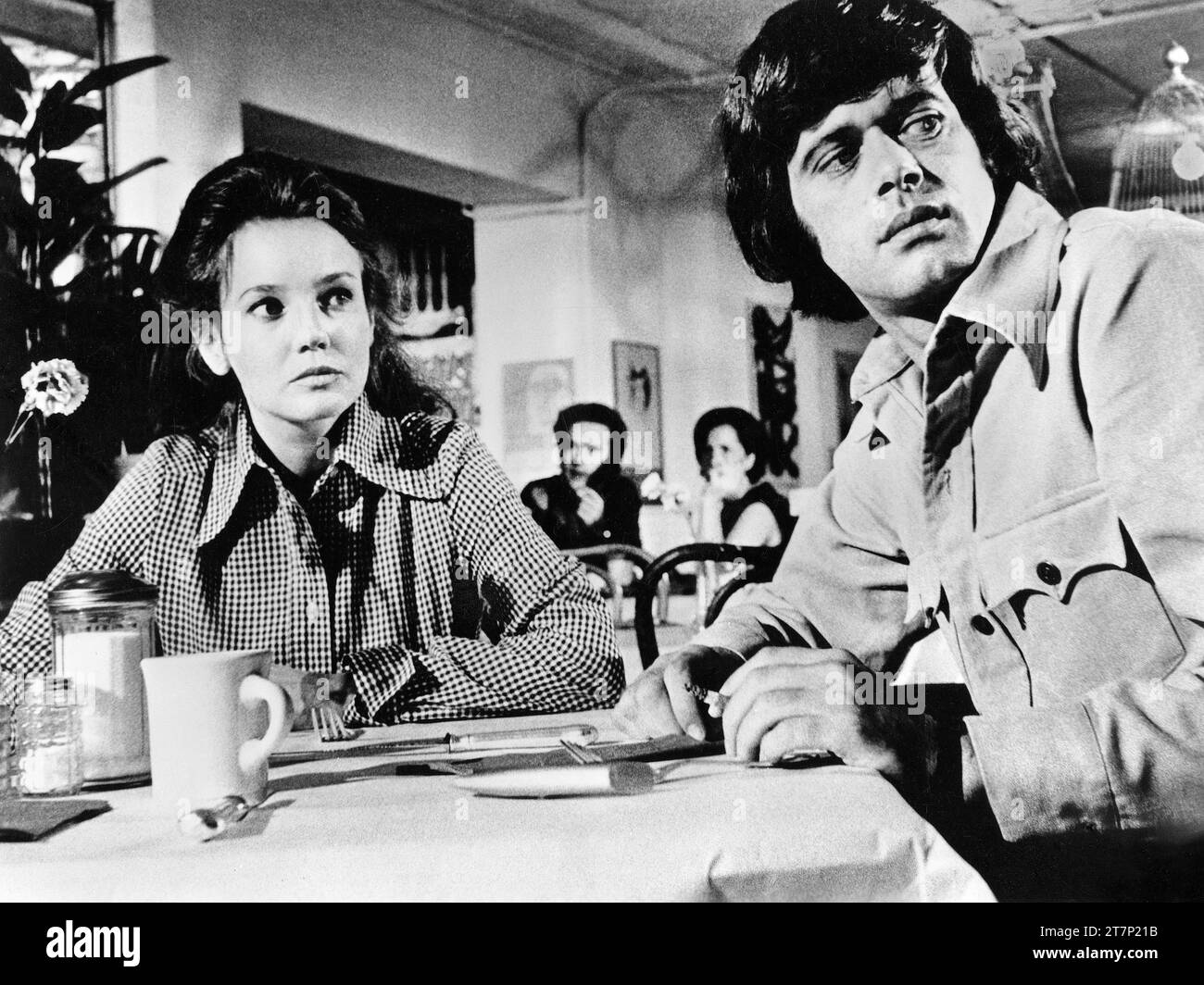 Trish Van Devere, Michael Sarrazin, on-set of the film, 'Harry In Your Pocket', United Artists, 1973 Stock Photo