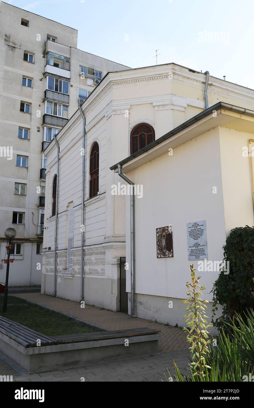 Sinagoga Mare (Great Synagogue), Old Jewish Quarter, Historic Centre, Bucharest, Municipality of Bucharest, Romania, Europe Stock Photo