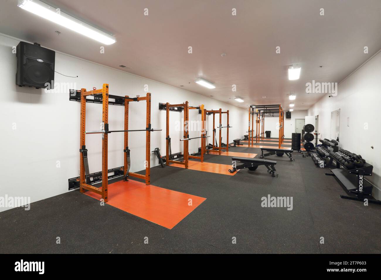 The weight training room in a modern high school Stock Photo - Alamy