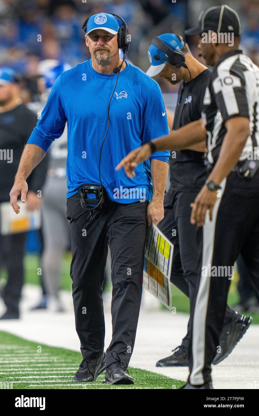 Detroit, MI, USA: Detroit Lions head coach Dan Campbell on the sidelines during an NFL game against the Las Vegas Raiders at Ford Field, Monday, Octob Stock Photo