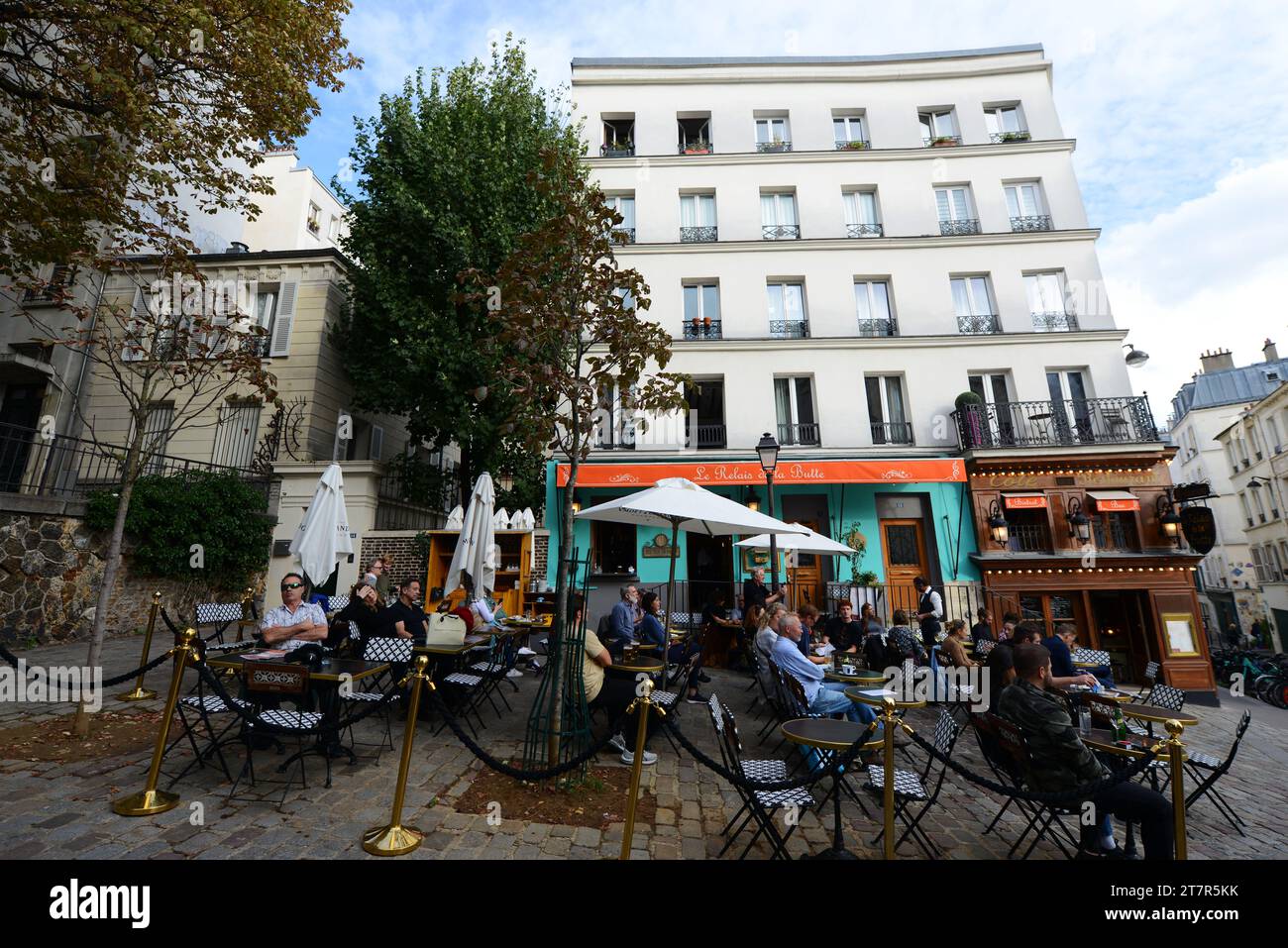 Le Relais de la Butte on Rue Ravignan in Montmartre, Paris, France ...