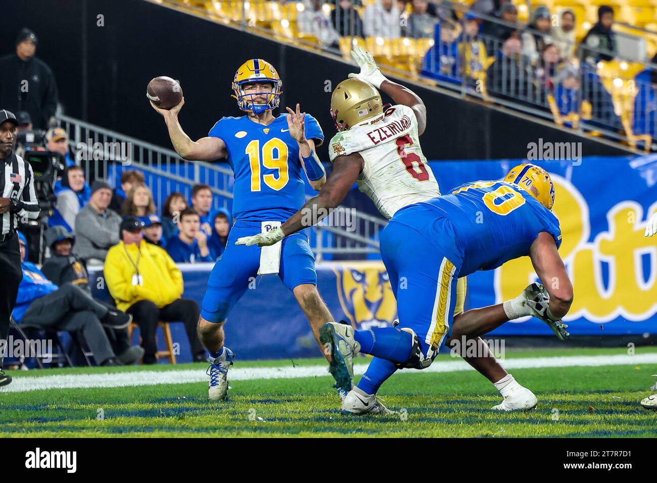 Pittsburgh, Pennsylvania, USA. 16th Nov, 2023. Pitt Panthers