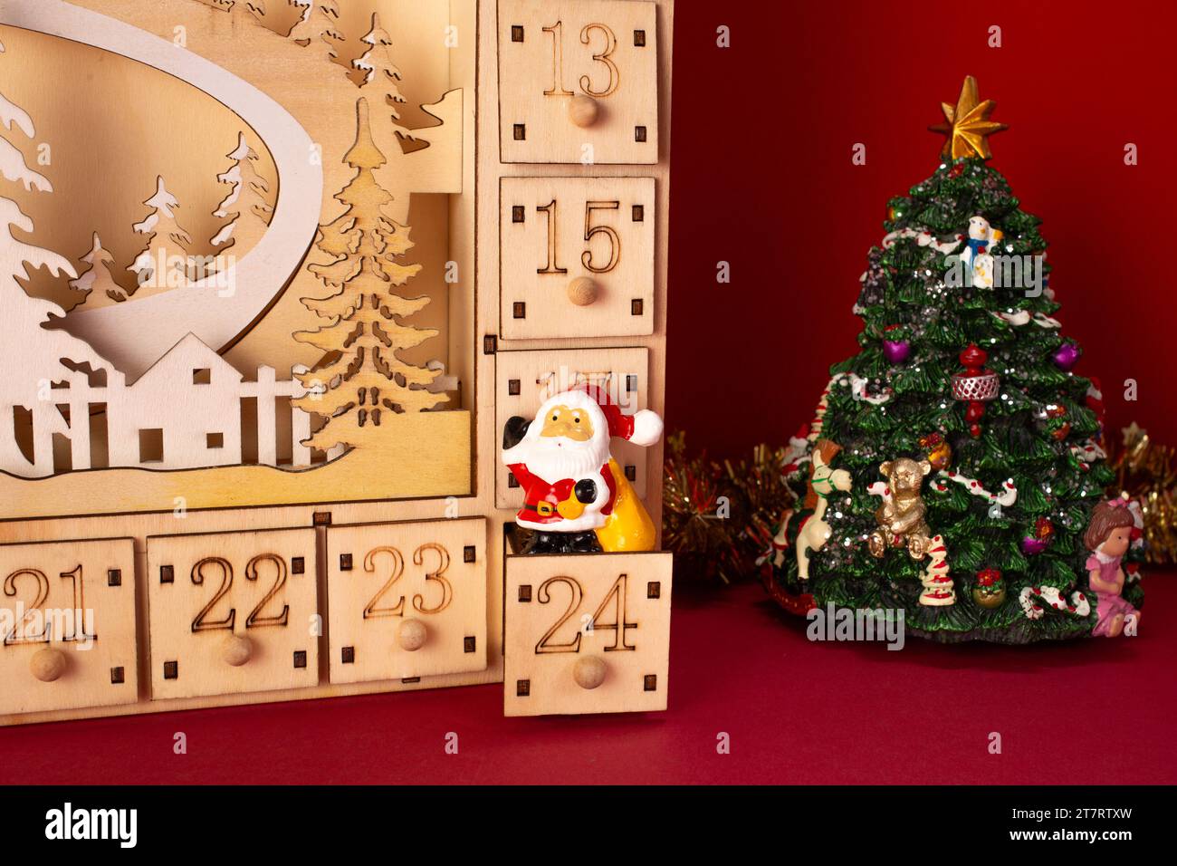 Number zero christmas tree hi-res stock photography and images - Alamy