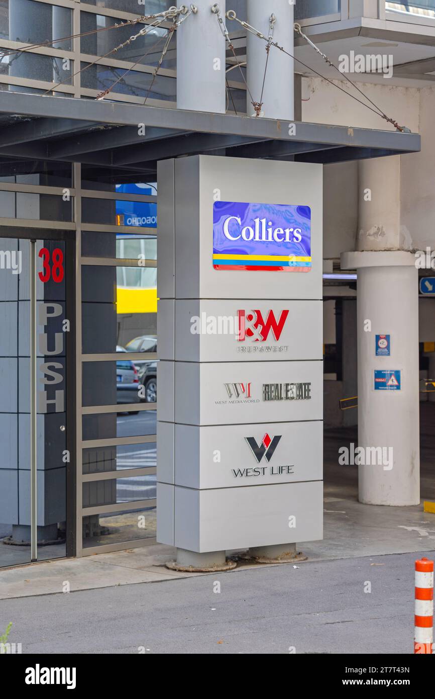 Colliers logo hi-res stock photography and images - Alamy