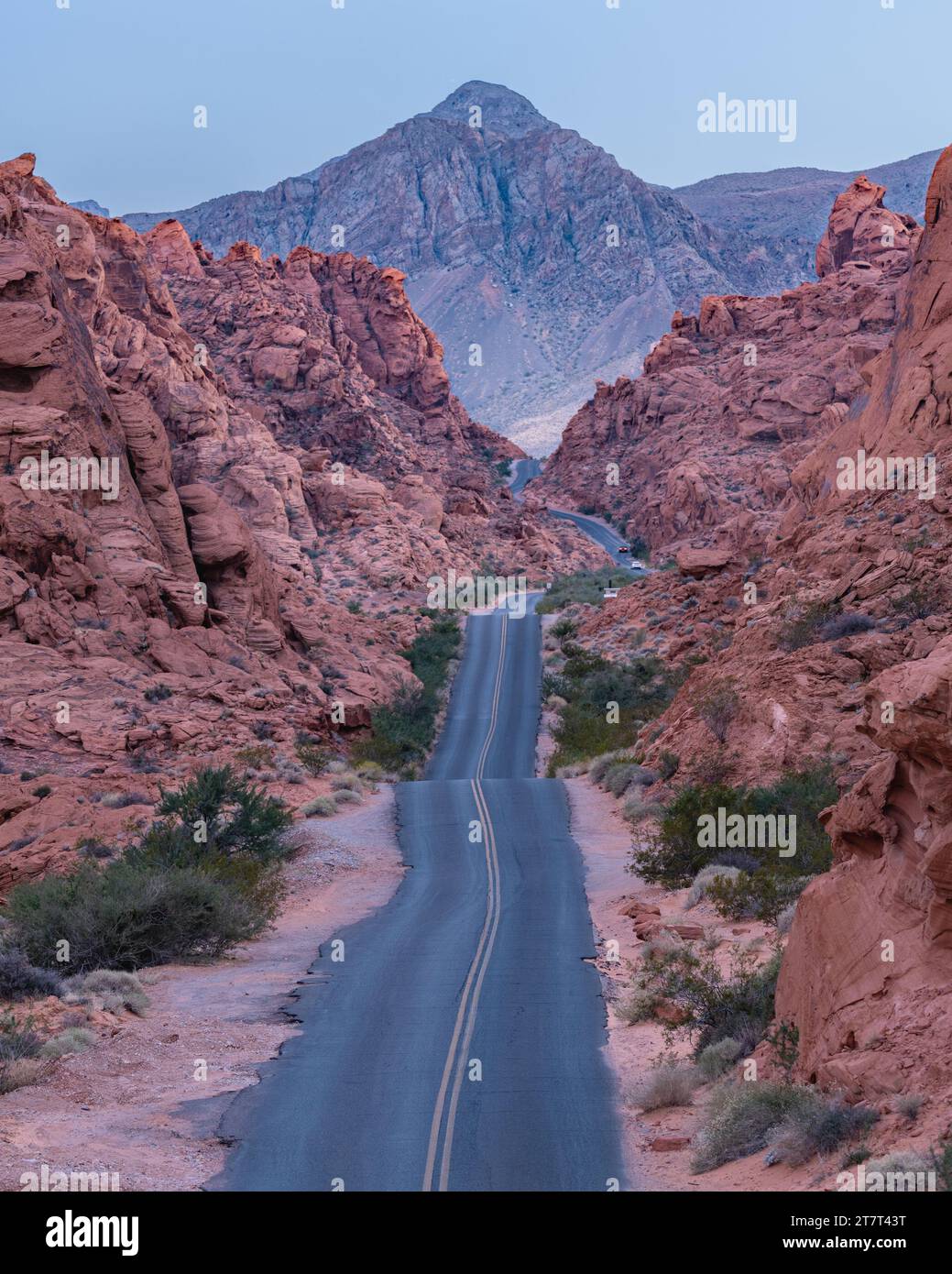 Cars on Mouse's Tank Road (a.k.a. White Domes Road), Valley of Fire State Park, Nevada. Stock Photo