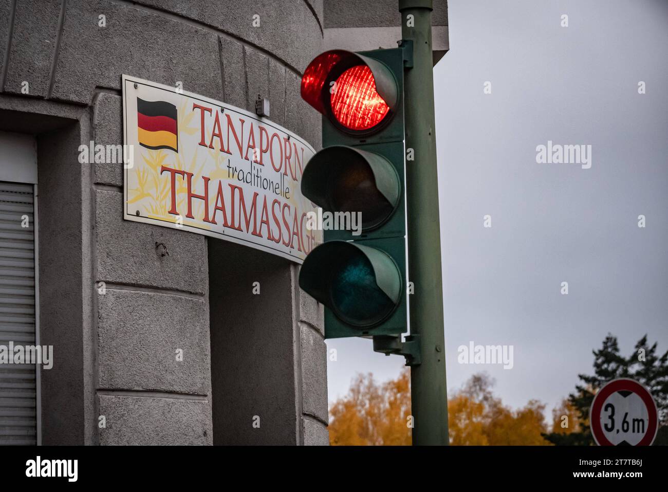 Massage prostitution hi-res stock photography and images - Alamy