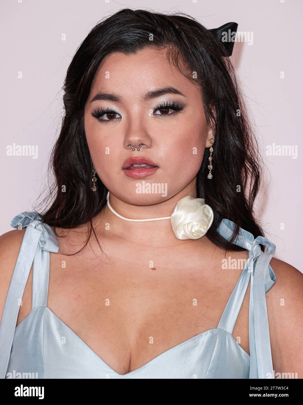 LOS ANGELES, CALIFORNIA, USA NOVEMBER 16 American actress Elizabeth