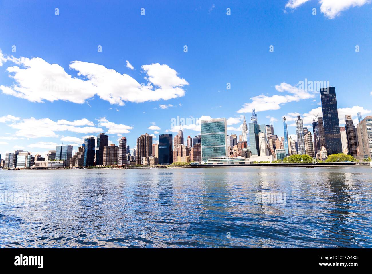 the Manhattan Skyline East Side East River Stock Photo - Alamy