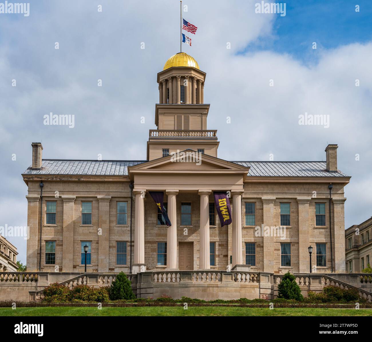 Gold-domed Old Iowa State Capitol in Iowa City Stock Photo