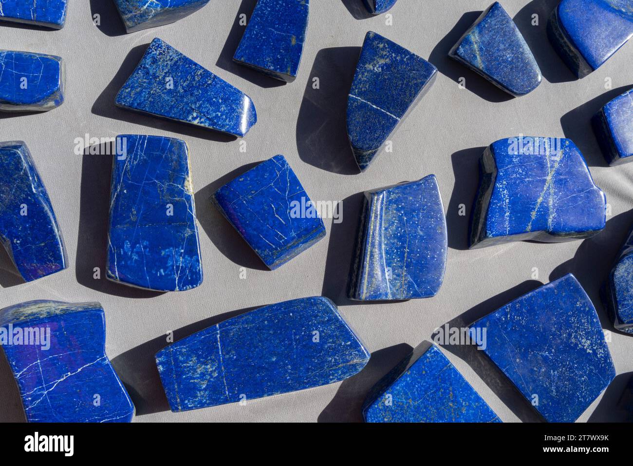 Lapis lazuli from Afghanistan, at the Tucson Gem & Mineral Show Stock Photo