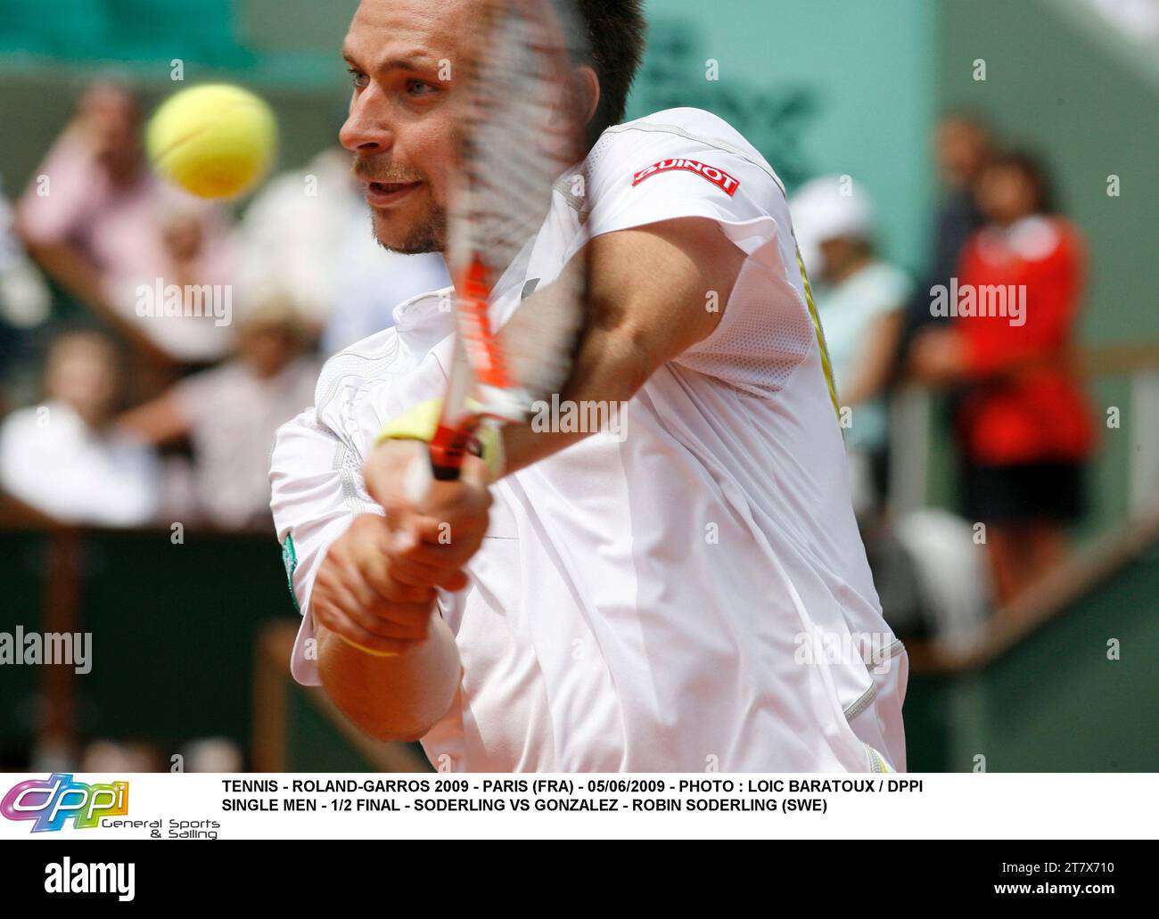 TENNIS - ROLAND-GARROS 2009 - PARIS (FRA) - 05/06/2009 - PHOTO : LOIC BARATOUX / DPPI SINGLE MEN - 1/2 FINAL - SODERLING VS GONZALEZ - ROBIN SODERLING (SWE) Stock Photo