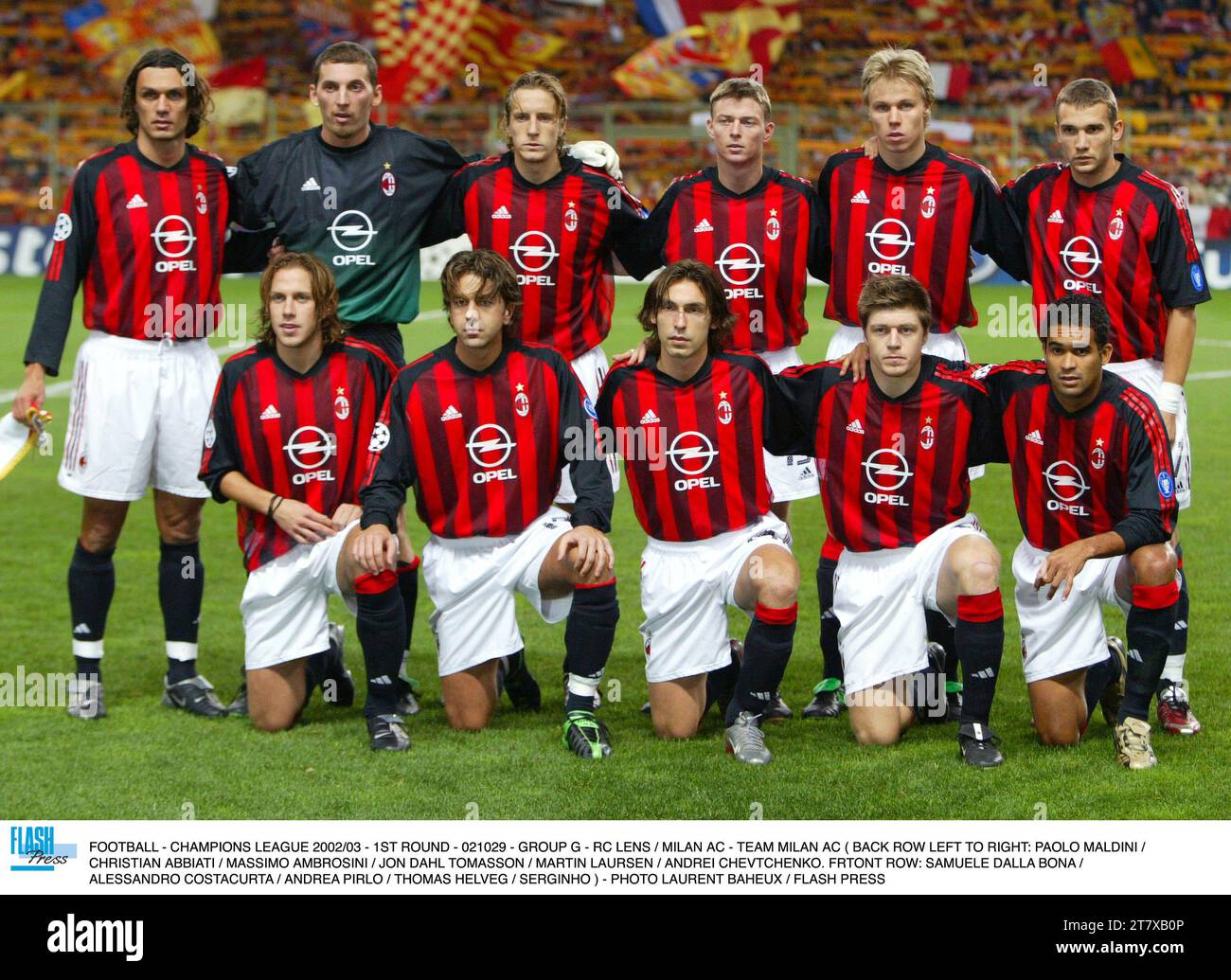 FOOTBALL - CHAMPIONS LEAGUE 2002/03 - 1ST ROUND - 021029 - GROUP G - RC LENS / MILAN AC - TEAM MILAN AC ( BACK ROW LEFT TO RIGHT: PAOLO MALDINI / CHRISTIAN ABBIATI / MASSIMO AMBROSINI / JON DAHL TOMASSON / MARTIN LAURSEN / ANDREI CHEVTCHENKO. FRTONT ROW: SAMUELE DALLA BONA / ALESSANDRO COSTACURTA / ANDREA PIRLO / THOMAS HELVEG / SERGINHO ) - PHOTO LAURENT BAHEUX / FLASH PRESS Stock Photo