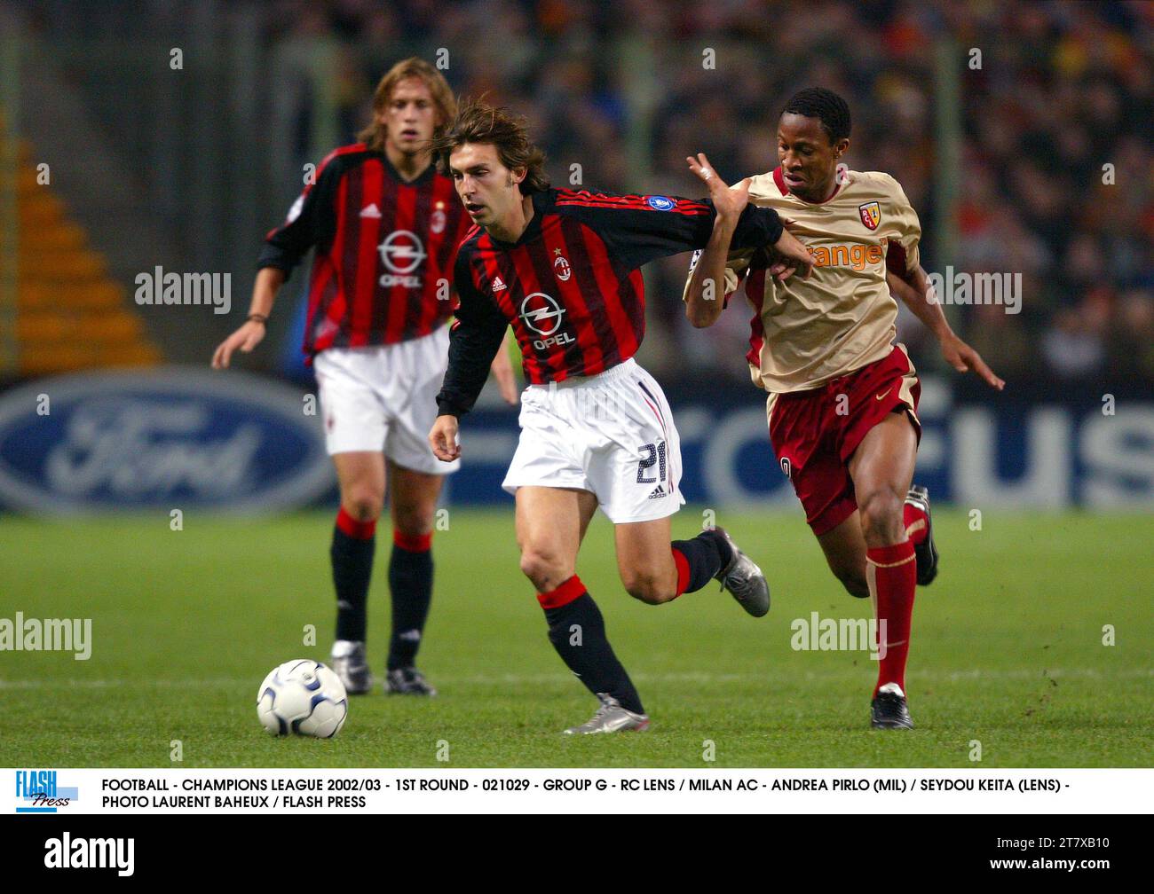 Pirlo milan 2003 hi-res stock photography and images - Alamy