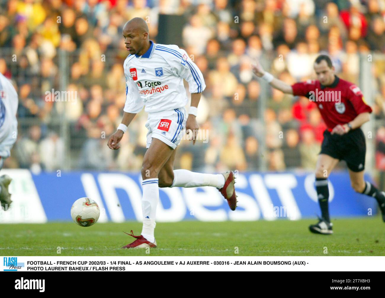 Football - French Cup 2002 03 - 1 4 Final - As Angouleme V Aj Auxerre 