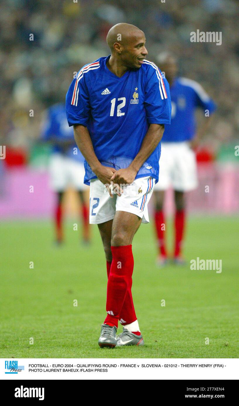Thierry henry france 2004 hi-res stock photography and images - Alamy