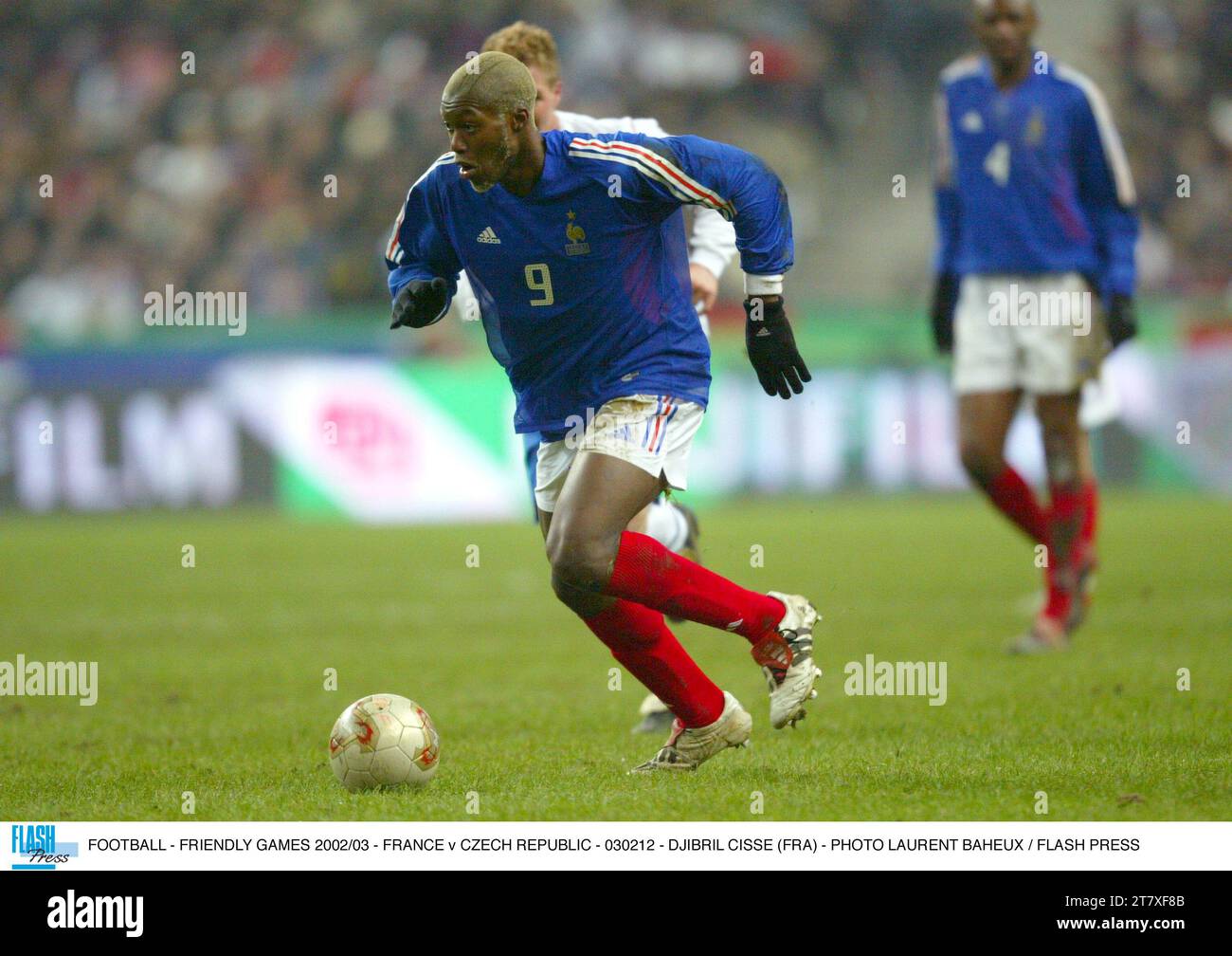 Djibril cisse 2002 hi-res stock photography and images - Alamy