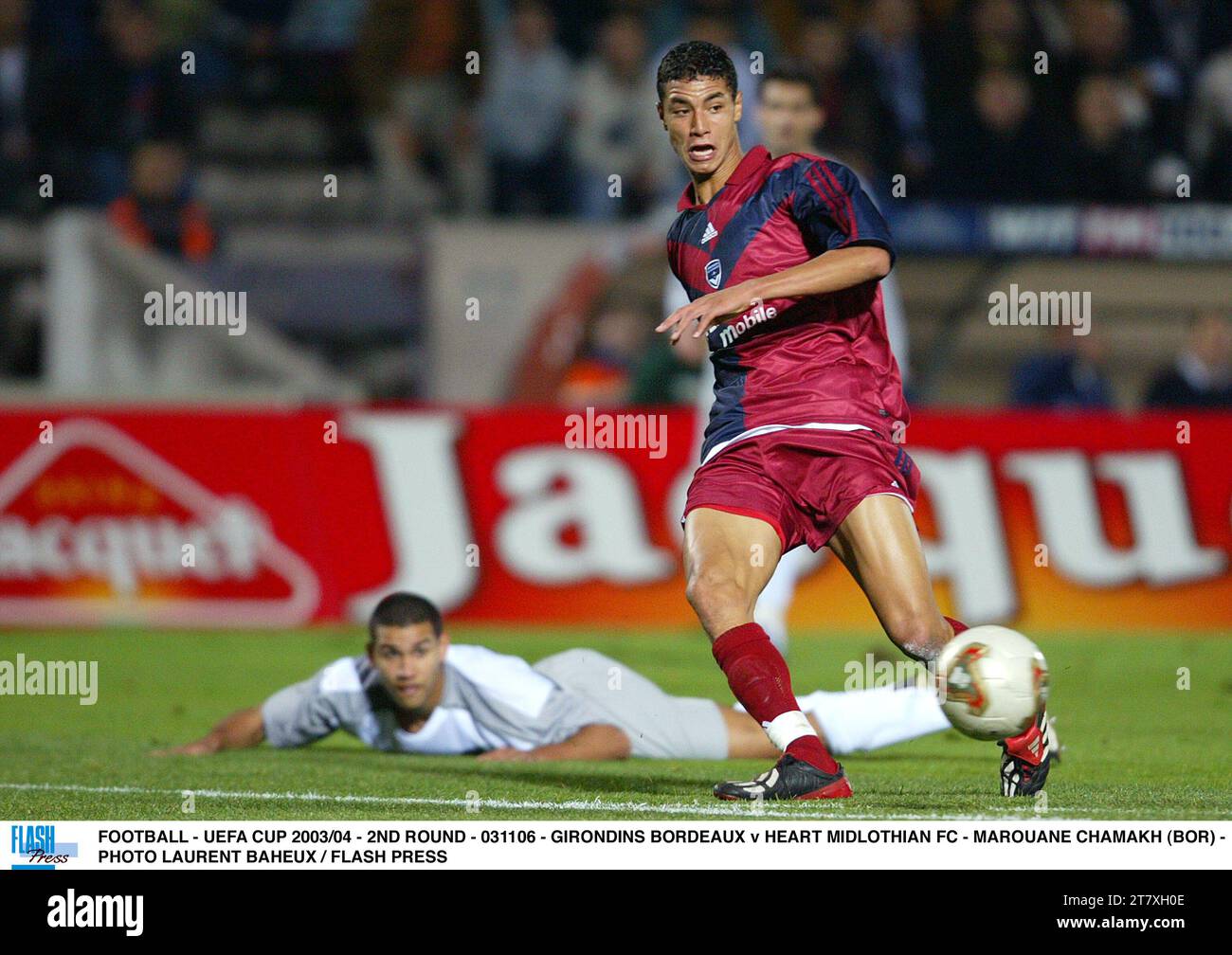 FOOTBALL - UEFA CUP 2003/04 - 2ND ROUND - 031106 - GIRONDINS BORDEAUX v HEART MIDLOTHIAN FC - MAROUANE CHAMAKH (BOR) - PHOTO LAURENT BAHEUX / FLASH PRESS Stock Photo
