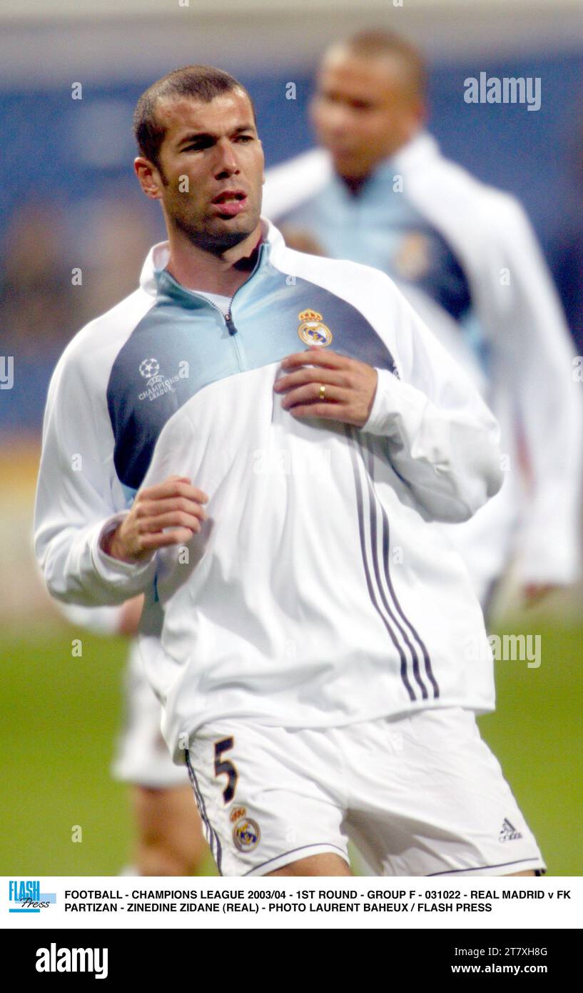 Zidane 2003 real madrid hi-res stock photography and images