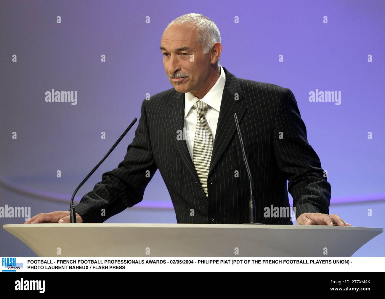 FOOTBALL FRENCH FOOTBALL PROFESSIONALS AWARDS 02/05/2004 PHILIPPE