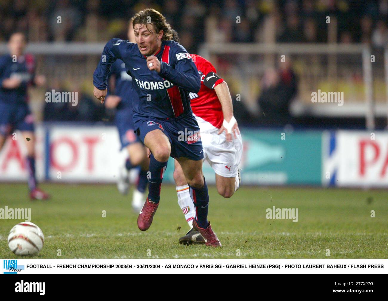 FOOTBALL - FRENCH CHAMPIONSHIP 2003/04 - 30/01/2004 - AS MONACO v PARIS SG - GABRIEL HEINZE (PSG) - PHOTO LAURENT BAHEUX / FLASH PRESS Stock Photo