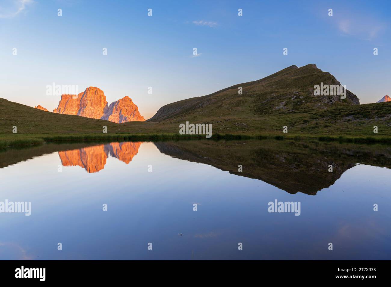 Baste hi-res stock photography and images - Alamy