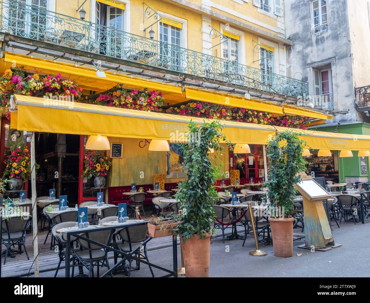 Cafe van Gogh, Place du Forum, Arles, Provence, France, Europe Stock Photo