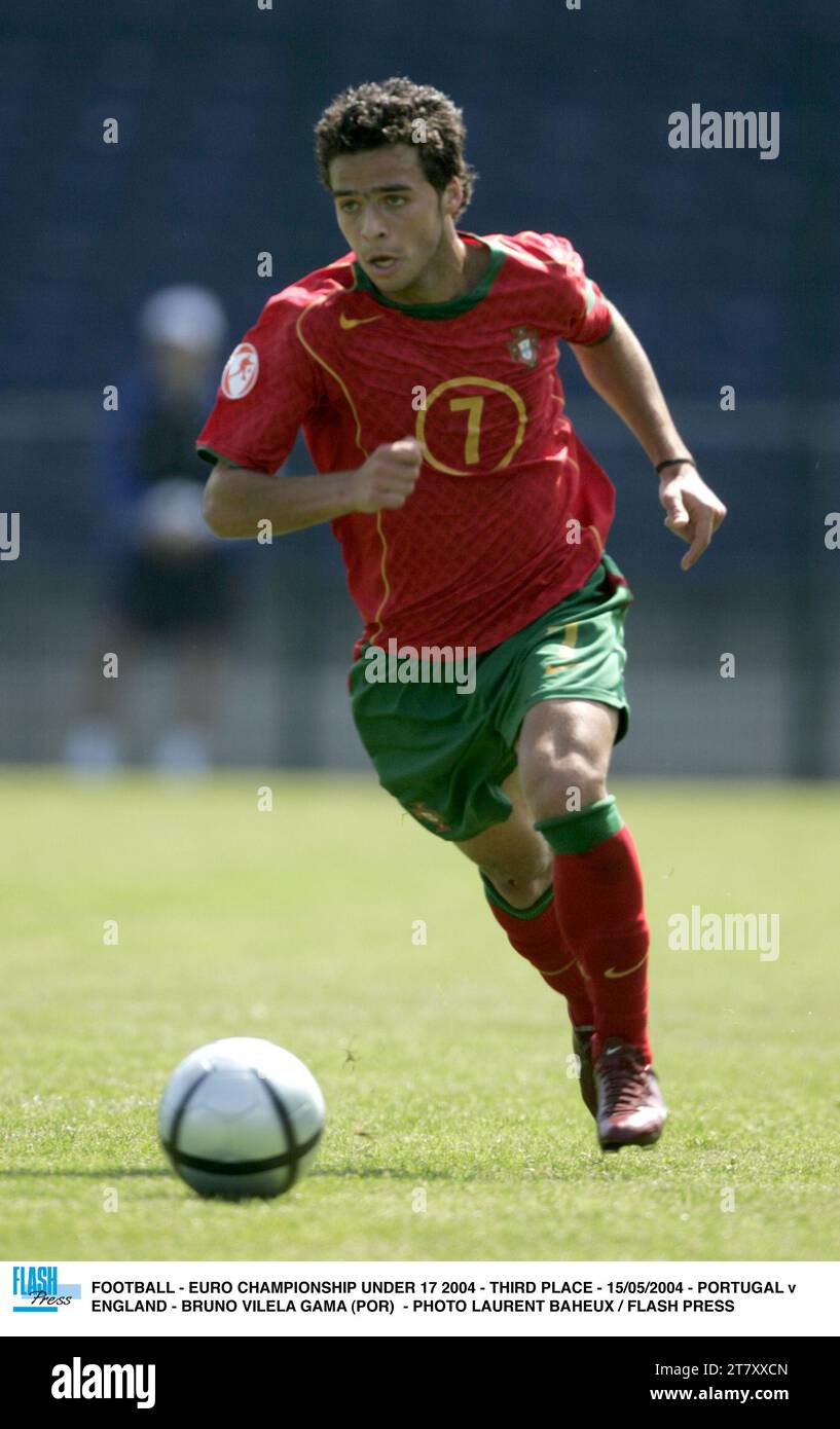 FOOTBALL - EURO CHAMPIONSHIP UNDER 17 2004 - THIRD PLACE - 15/05/2004 - PORTUGAL v ENGLAND - BRUNO VILELA GAMA (POR) - PHOTO LAURENT BAHEUX / FLASH PRESS Stock Photo