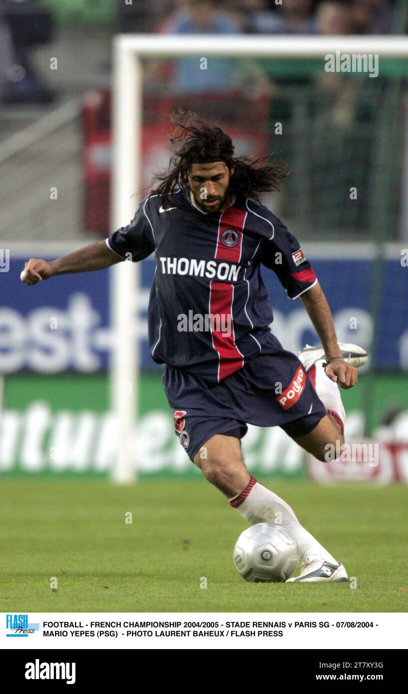 FOOTBALL - FRENCH CHAMPIONSHIP 2004/2005 - STADE RENNAIS v PARIS SG - 07/08/2004 - MARIO YEPES (PSG) - PHOTO LAURENT BAHEUX / FLASH PRESS Stock Photo
