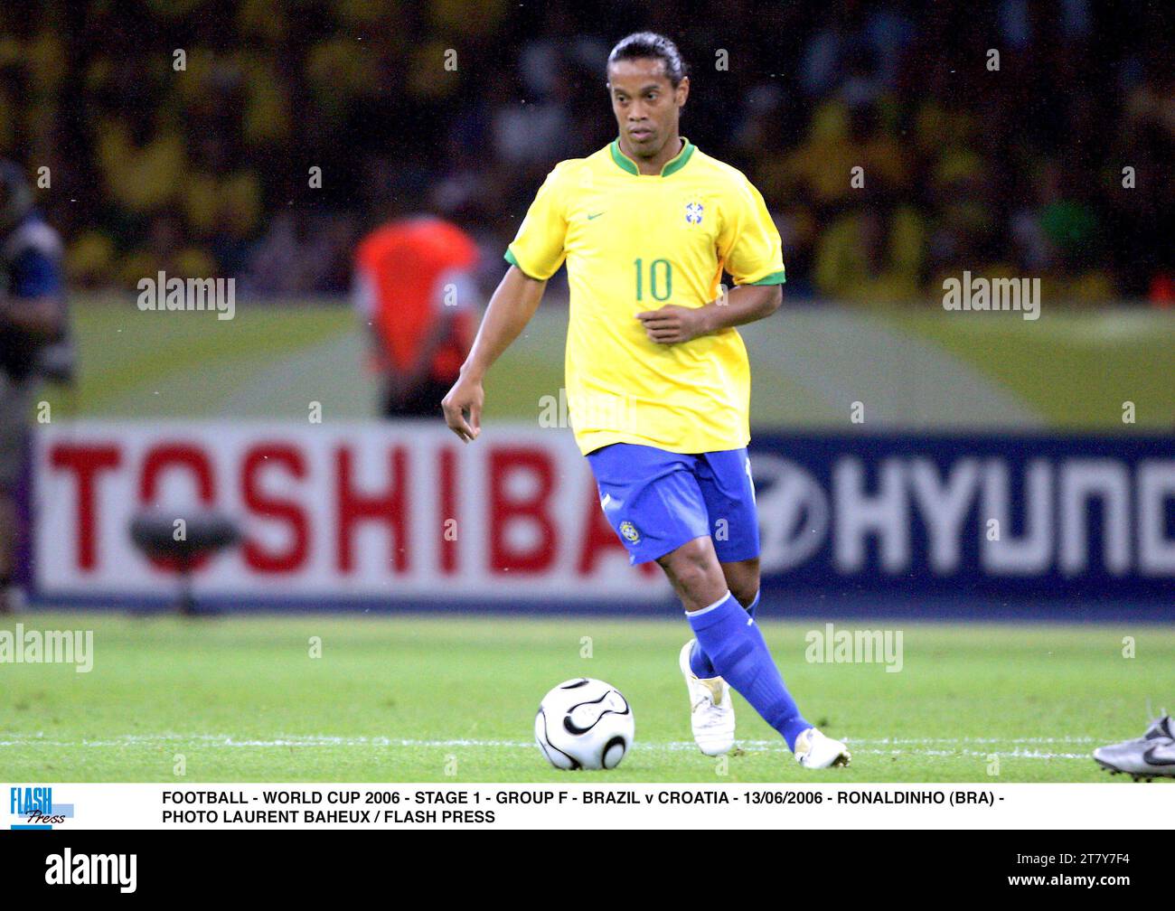 Ronaldinho brazil world cup hi-res stock photography and