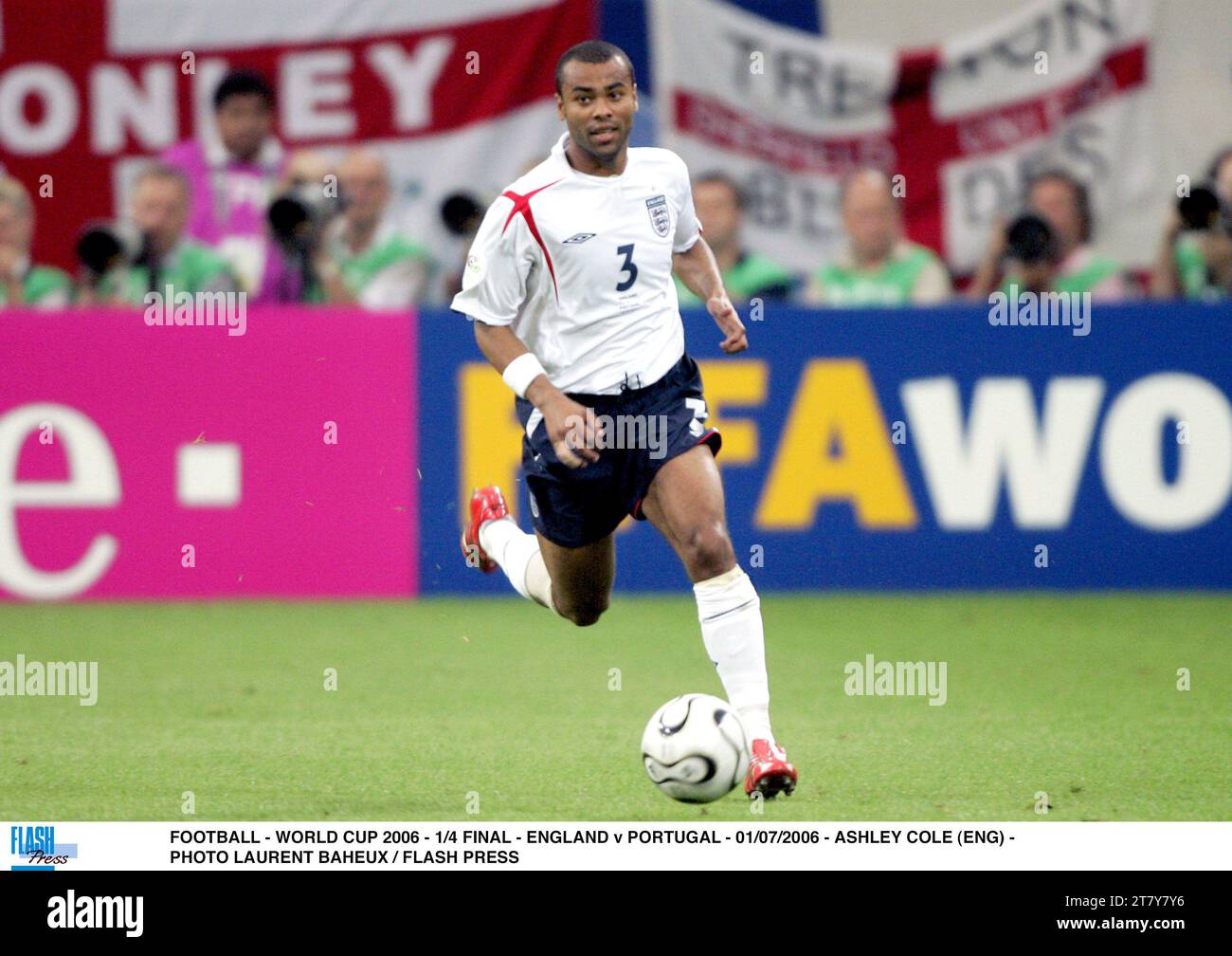 FOOTBALL - WORLD CUP 2006 - 1/4 FINAL - ENGLAND v PORTUGAL - 01/07/2006 - ASHLEY COLE (ENG) - PHOTO LAURENT BAHEUX / FLASH PRESS Stock Photo